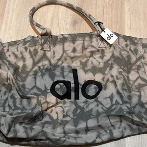 ALO New tie dye big soft bag